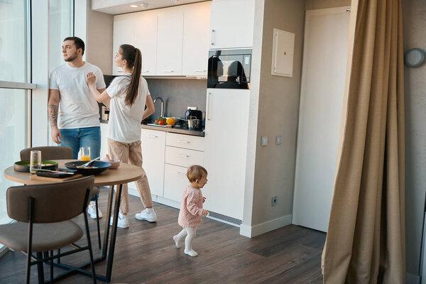 219904691