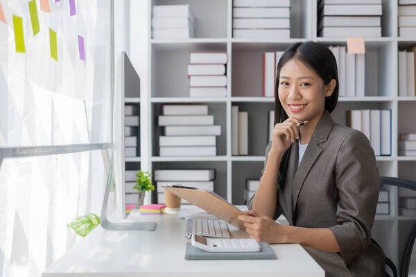 210430097